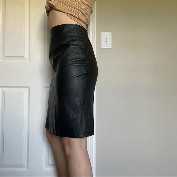 Vintage Firenze 🔥 Leather skirt - Picture 4 of 5